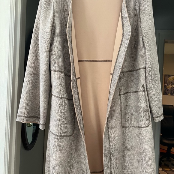 Solitaire jacket - Picture 3 of 5